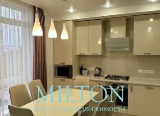 Продажа 2-ком. квартиры, 65 м2, Геленджик, Приморская улица, 3