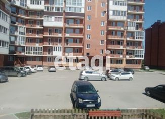 Продажа 3-ком. квартиры, 74.1 м2, Абакан, улица Комарова, 9Б, ЖК Комарово