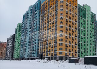 Продаю 3-ком. квартиру, 77.4 м2, Москва, улица Юлиана Семёнова, 8к2, метро Солнцево