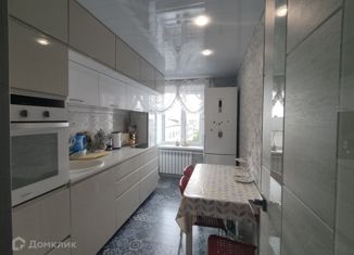 Продается двухкомнатная квартира, 49.4 м2, Свердловская область, улица Мальгина, 17
