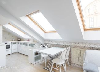 Продается 3-ком. квартира, 79 м2, Санкт-Петербург, Виленский переулок, 15, Виленский переулок