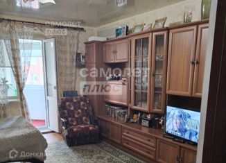 Продаю двухкомнатную квартиру, 62.7 м2, Краснодарский край, улица Ленина, 209