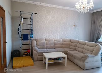 Продаю 2-комнатную квартиру, 63 м2, Калининград, улица Александра Невского, 68