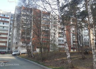 Продаю 3-комнатную квартиру, 61 м2, Свердловская область, улица Гагарина, 16А/1