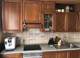Продам 2-комнатную квартиру, 58.3 м2, Москва, Варшавское шоссе, 128к1, метро Южная
