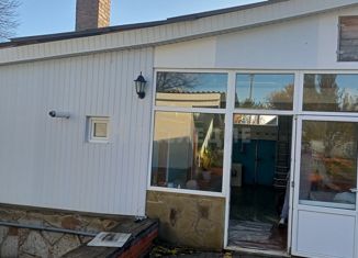 Продам дом, 68 м2, поселок городского типа Шолоховский, Шахтёрская улица