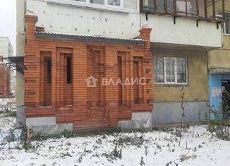 Продаю офис, 21 м2, Тобольск, 7-й микрорайон, 15
