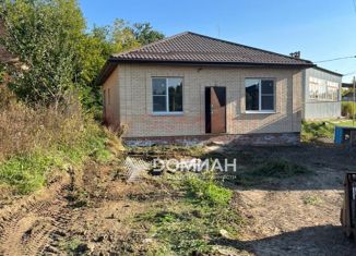 Продам дом, 90 м2, село Чалтырь, улица Карла Маркса