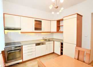 Продается 3-комнатная квартира, 75.1 м2, Краснодар, улица Архитектора Петина, 18/3, микрорайон Солнечный