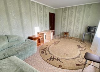 Продам трехкомнатную квартиру, 64.5 м2, Крым, Судакская улица, 8