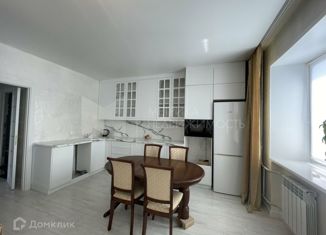 Продажа 2-ком. квартиры, 63 м2, Тюмень, Ямская улица, 65