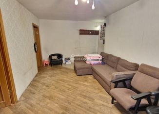 Продается 3-ком. квартира, 50 м2, Москва, Голубинская улица, 9, метро Ясенево