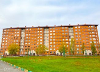 Продается 2-комнатная квартира, 55 м2, Грозный, улица А.А. Айдамирова, 141, микрорайон Ипподромный