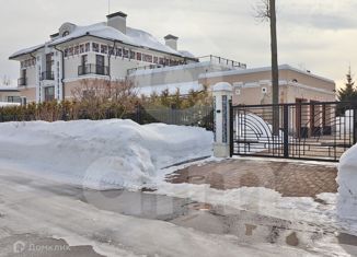 Продам дом, 990 м2, Москва