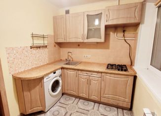 Продажа 3-ком. квартиры, 57.2 м2, Москва, улица Молостовых, 15к3, улица Молостовых