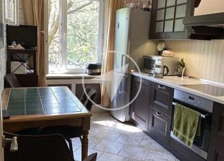 Продажа 2-комнатной квартиры, 46 м2, Москва, Нагорная улица, 15к5, метро Нагорная