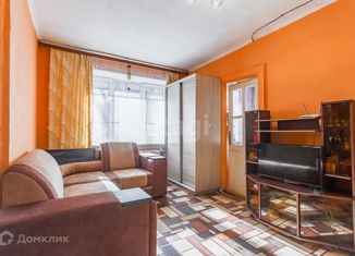 Продажа 2-комнатной квартиры, 39.9 м2, Владивосток, улица 40 лет ВЛКСМ, 13