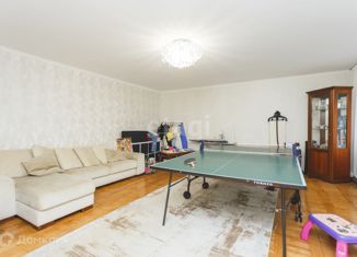 Продажа 4-ком. квартиры, 122 м2, Республика Башкортостан, улица Блюхера, 18