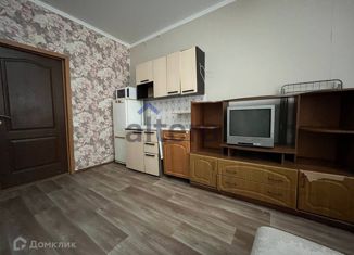 Продаю комнату, 30 м2, Казань, улица Лейтенанта Красикова, 3/27, Кировский район