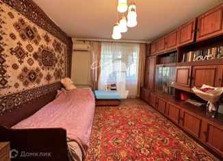 Продажа 2-ком. квартиры, 53 м2, Краснодар, улица Фёдора Лузана, 8, улица Федора Лузана