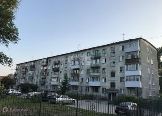 Продам 2-ком. квартиру, 43 м2, Новосибирск, улица Римского-Корсакова, 17, метро Студенческая