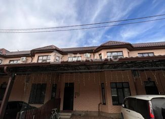 Продам таунхаус, 120 м2, станица Динская, улица Кирова, 136