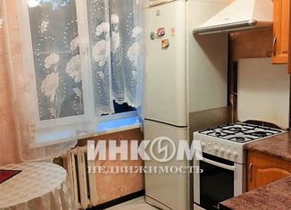 Сдам однокомнатную квартиру, 30 м2, Москва, улица Бирюсинка, 13к2, улица Бирюсинка