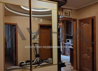 Продам 3-комнатную квартиру, 60.4 м2, Набережные Челны, проспект Чулман, 71Е