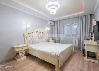 Продам 3-ком. квартиру, 103.4 м2, Казань, улица Мидхата Булатова, 5, Приволжский район