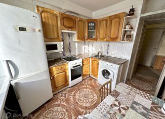 Сдам 1-ком. квартиру, 31 м2, Санкт-Петербург, улица Маршала Новикова, 3, муниципальный округ Озеро Долгое