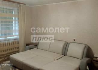 Продажа 2-ком. квартиры, 50 м2, Калининград, улица 9 Апреля, 36