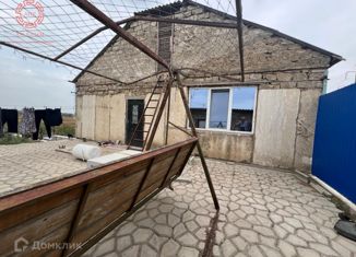 Продаю дом, 90 м2, село Песочное, улица Ватутина