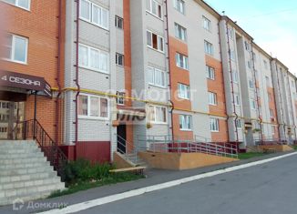 Продается 2-ком. квартира, 57 м2, Чувашия, улица Ижутова, 5