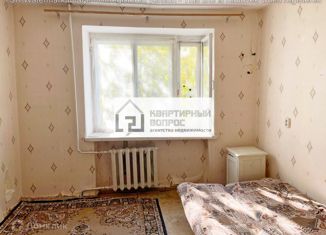 Продаю 5-комнатную квартиру, 18 м2, Кумертау, улица 40 лет Победы, 44