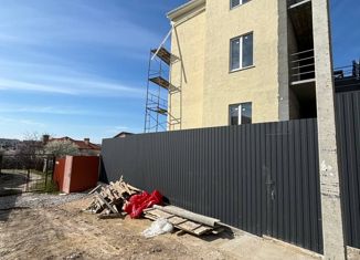 Продается 2-ком. квартира, 38 м2, Севастополь, 1-й Папоротниковый переулок, 17