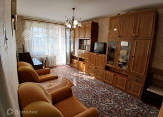 Продам 2-ком. квартиру, 49.5 м2, Чебоксары, Гражданская улица, 66