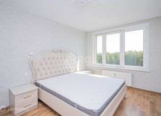 Продается двухкомнатная квартира, 67.66 м2, Тюмень, Селекционная улица, 6