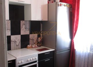 Продам 2-ком. квартиру, 42 м2, Новосибирск, проспект Строителей, 1, проспект Строителей