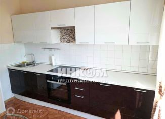 2-ком. квартира в аренду, 56 м2, Москва, улица Крылатские Холмы, 33к2, метро Крылатское