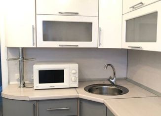 Продажа трехкомнатной квартиры, 58.3 м2, поселок городского типа Приютово, Магистральная улица, 9