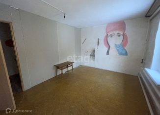 Продаю двухкомнатную квартиру, 35.3 м2, Можга, Октябрьская улица, 38