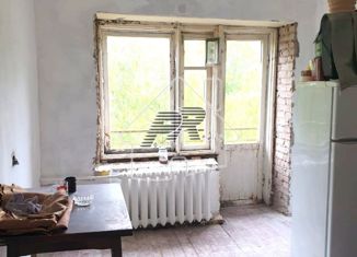 Продается однокомнатная квартира, 31.8 м2, Тихвин, 4-й микрорайон, 22