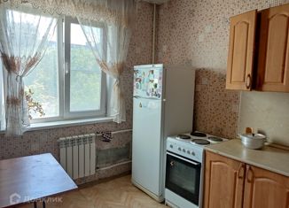 Продается 3-комнатная квартира, 73.1 м2, Челябинск, улица Доватора, 6Б, Советский район