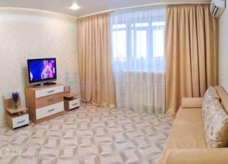 Продажа 1-комнатной квартиры, 35 м2, Евпатория, улица Дмитрия Ульянова, 1А