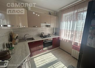 Трехкомнатная квартира на продажу, 63.7 м2, Астраханская область, Звездная улица, 21