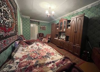 Продаю 2-ком. квартиру, 44.3 м2, Ивангород, Кингисеппское шоссе, 28