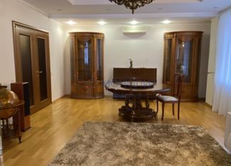 Продам 5-ком. квартиру, 226.4 м2, Нижний Новгород, Студёная улица, 32, метро Горьковская