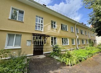 Продам двухкомнатную квартиру, 41.4 м2, Калужская область, Московская улица, 335