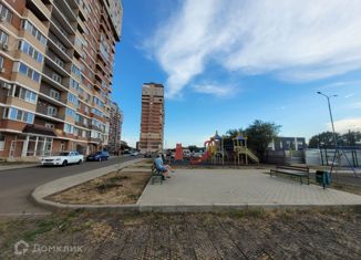 Продаю двухкомнатную квартиру, 55 м2, Краснодар, Тепличная улица, 62/1к5, ЖК Акварели 2