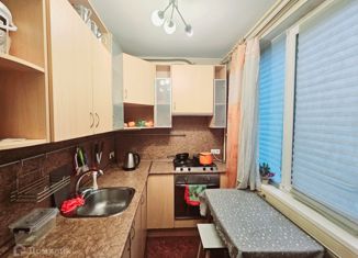 Продам 3-комнатную квартиру, 52 м2, Санкт-Петербург, Фрунзенский район, Софийская улица, 29к1